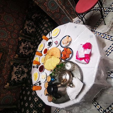 Riad Family Samnoun Fès Exteriör bild